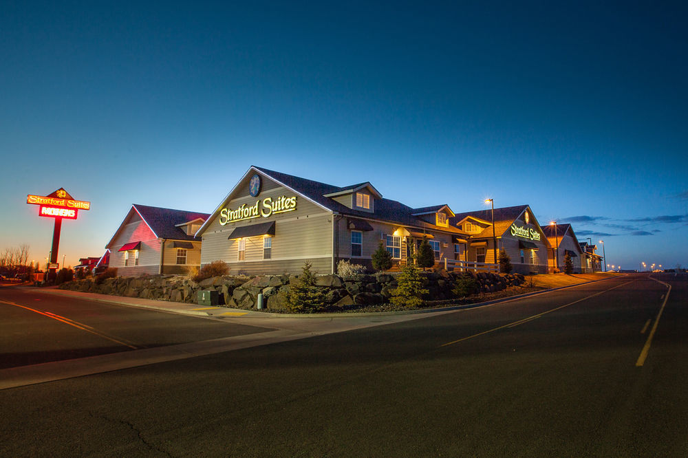Stratford Suites Spokane Airport エアウェイ・ハイツ エクステリア 写真
